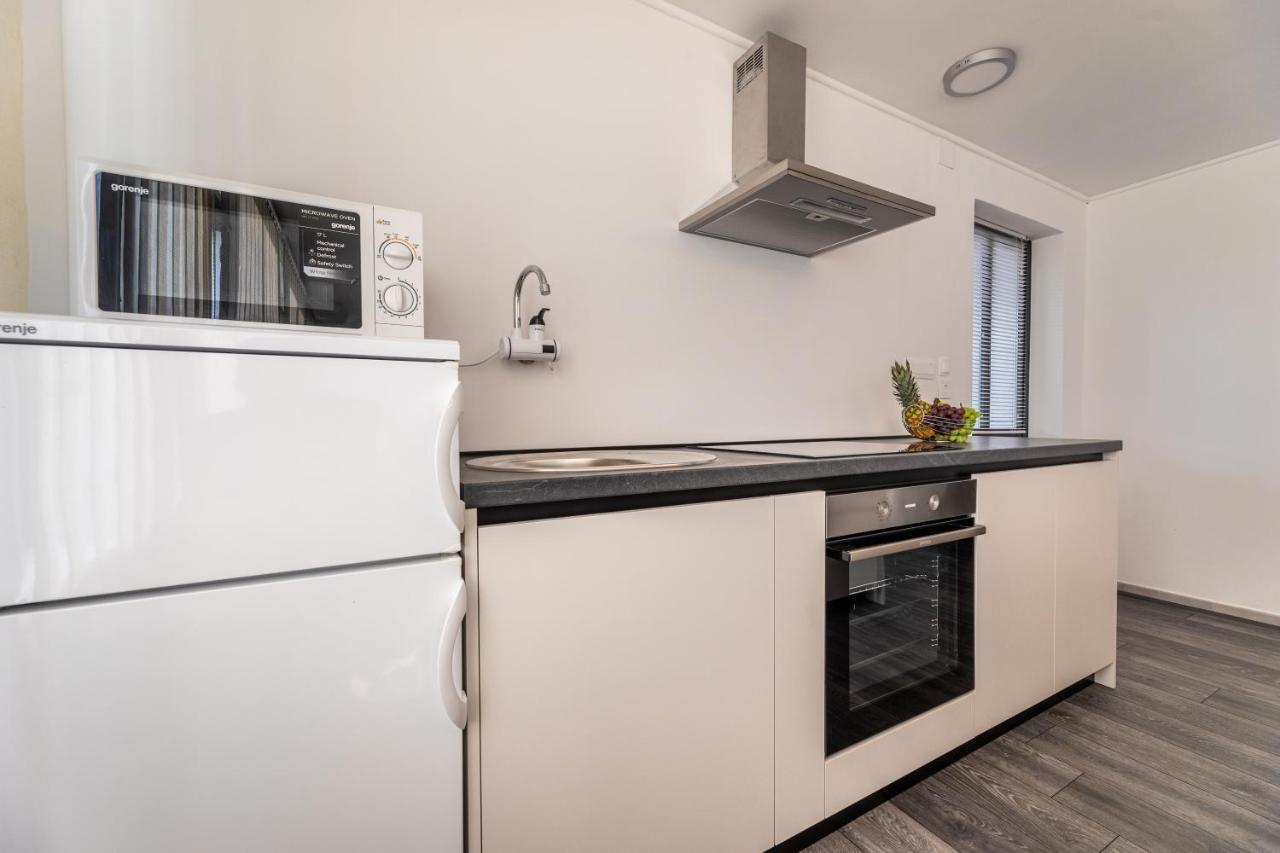 Apartment Josip Brusic Gabonjin Buitenkant foto